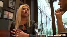 Afspelen Stefania luxe escort anale neukbeurt in het hotel