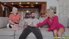 Odtwórz Stepfamily Treacheesh: Gia Ohmy, Madison Brite i Busty Gi Joey